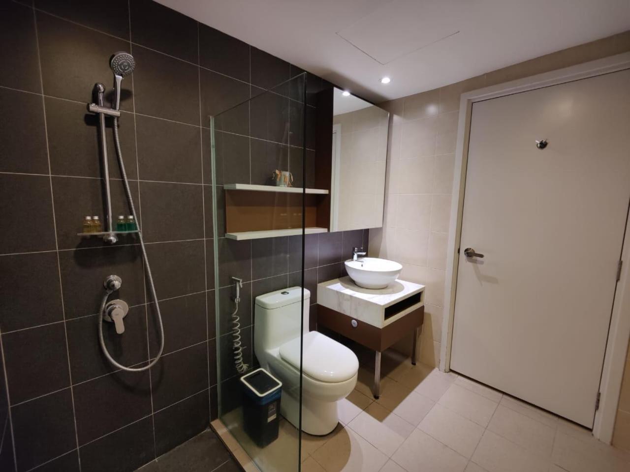 Mulberry Verve Suites Kl Mid Valley Kuala Lumpur Eksteriør billede