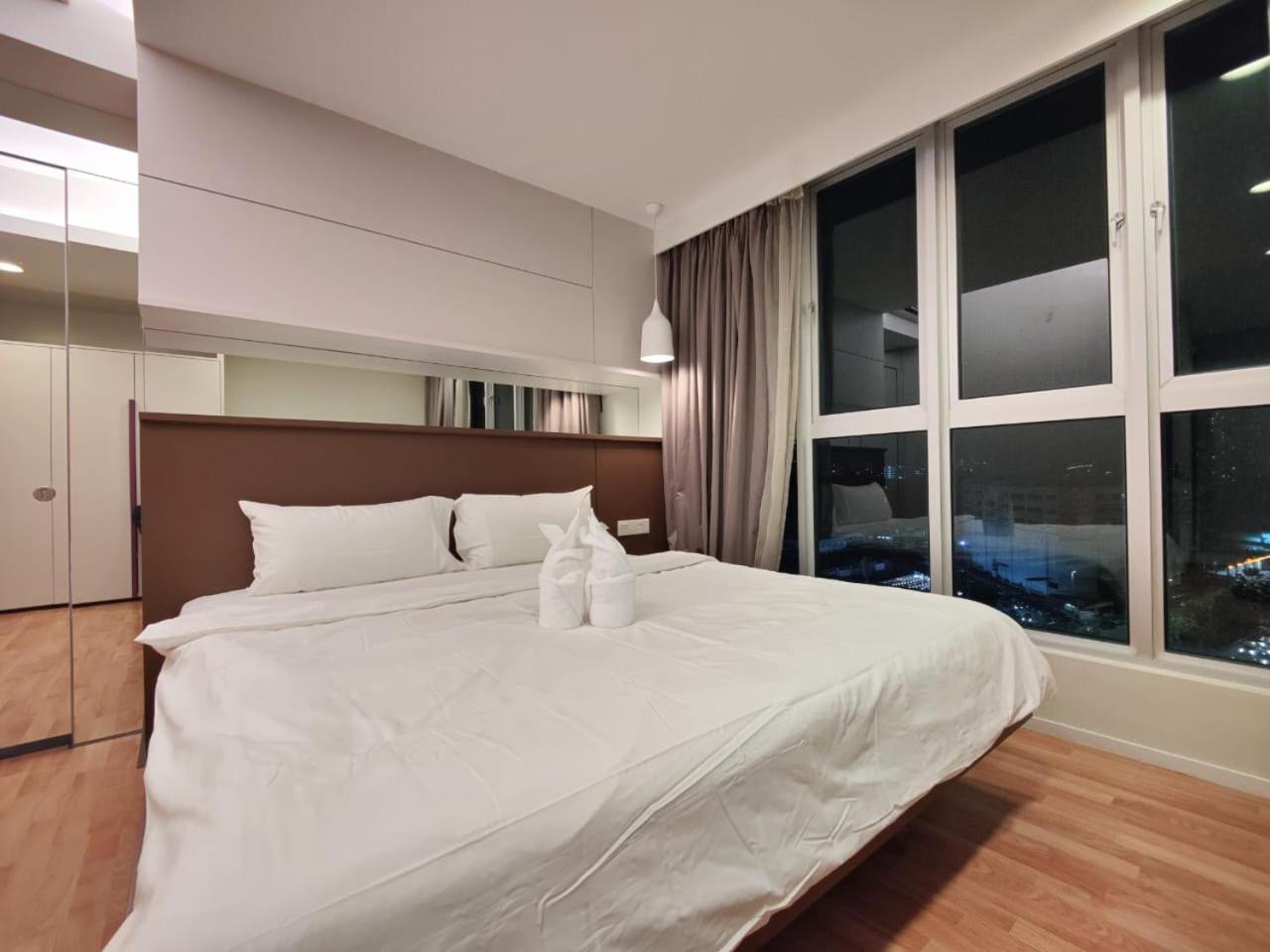 Mulberry Verve Suites Kl Mid Valley Kuala Lumpur Eksteriør billede